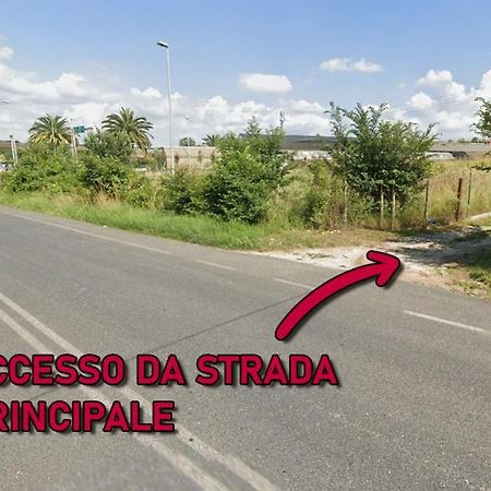 Casale Bianco Al Casello Dell' Autostrada Guidonia Exteriér fotografie